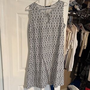 SHEIN Black and White Geometric Midi Dress
